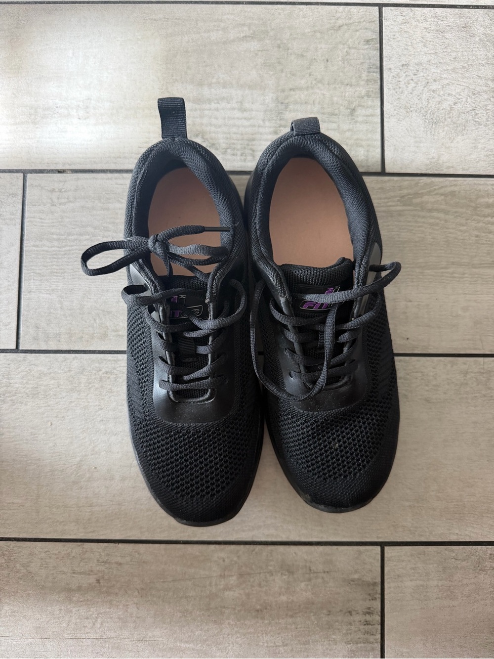 Women's Breathable Black Athletic Lace-Up Sneakers